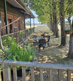 Sunnydale Farm Caravan Park & Storage