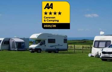 Sunnymead Farm Camping, Touring and Self-Catering