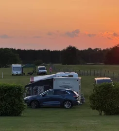 Field Farm Fisheries and Campsite