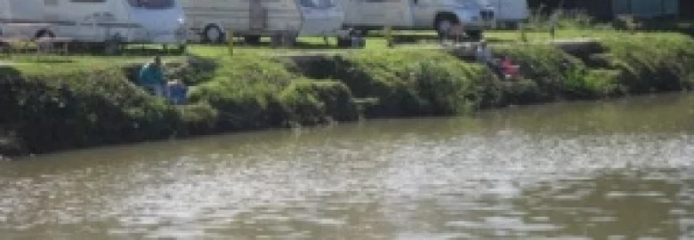 Horseshoe Fishing Pond