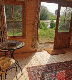 The Willows Lakeside Retreat