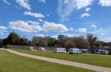 Thorpe Hall Caravan Camping & Glamping Site